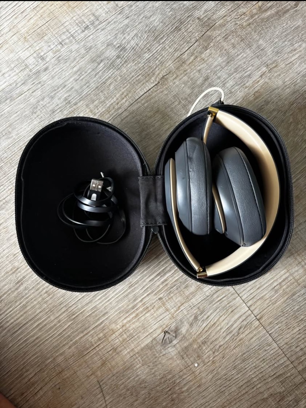 BEATS: Studio3 Wireless Headphones